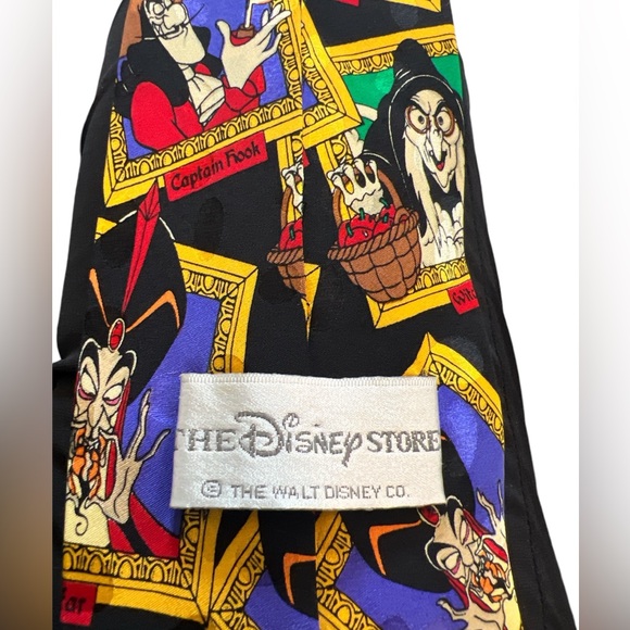 Disney silk tie‎ - Picture 2 of 3